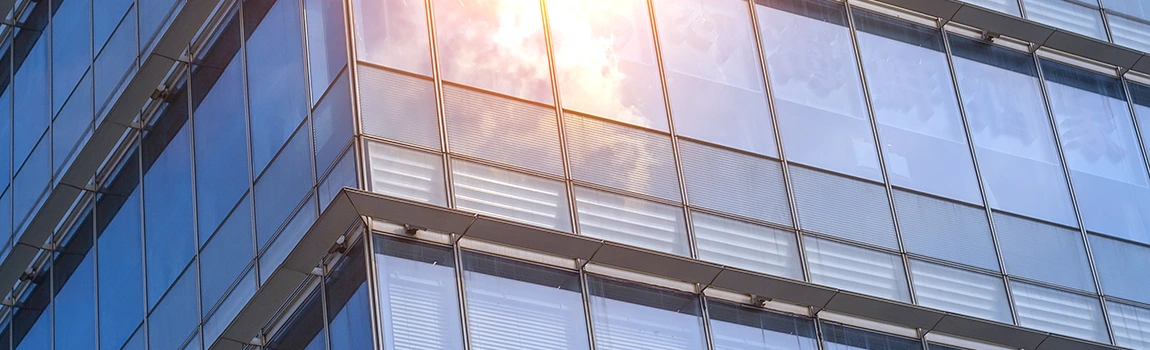 UV-Resistant Glass Experts in Southchase, FL